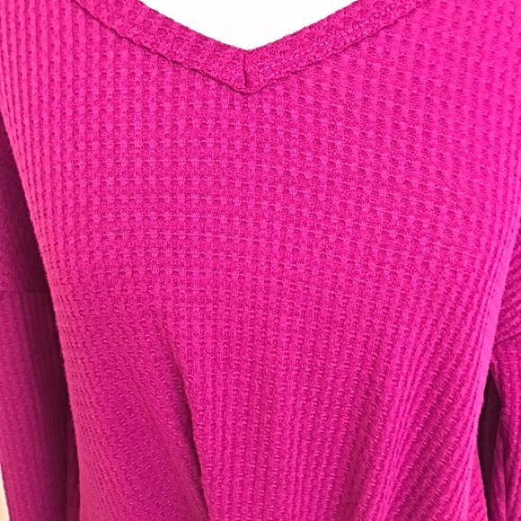 Soft Waffle Knit Knot Tunic Top SM - Picture 7 of 8